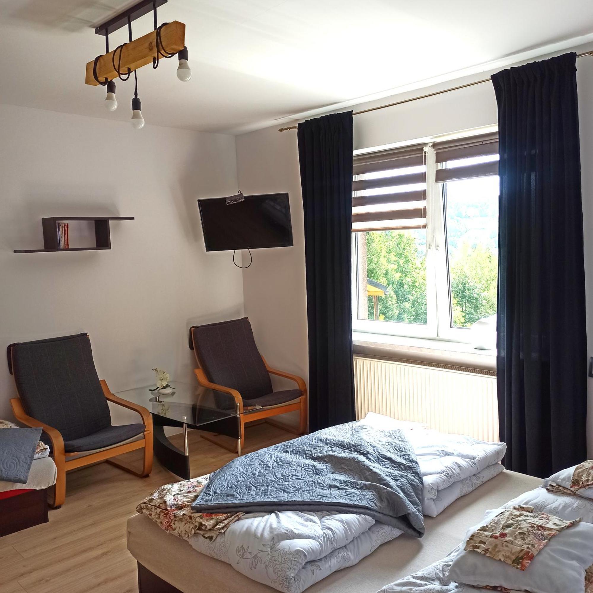 Zawoja Nad Korona Z Jacuzzi Βίλα Δωμάτιο φωτογραφία